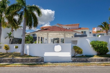 Apartamentos en venta en bávaro la altagracia r.d.