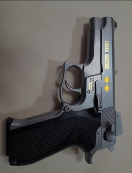 Compramos tu arma pistola revólver escopeta pagamos mas