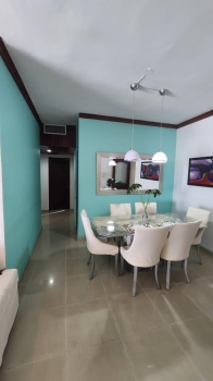 Apartamento de 3 habitaciones en venta en julieta morales.