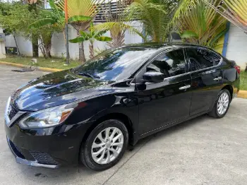 Nissan sentra s 2017  Óptima condiciones  clean carfax .