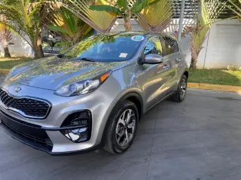 Kia sportage 2020 reciÉn importada  clean carfax . impecable