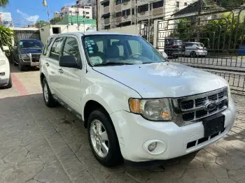 Ford escape 2010