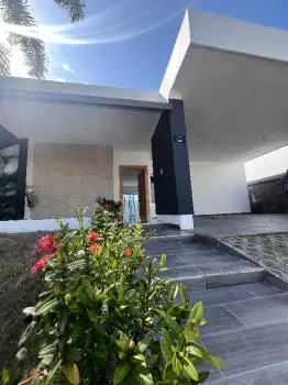 Casa en alquiler en exclusivo residencial cerrado en san cristóbal