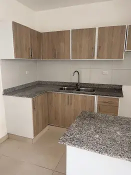 Se alquila apartamento ubicado en la autopista de san isidro