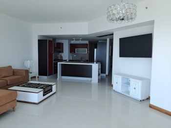 Vendo inmueble en el malecón.