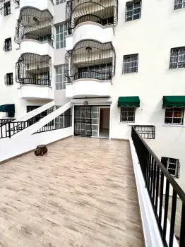 Se alquila hermoso apartamento en colinas de los rios