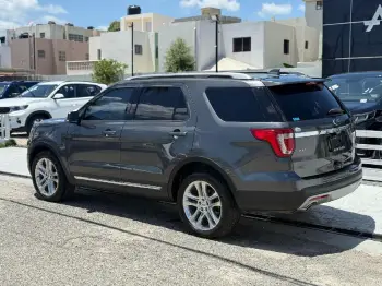 Ford explorer xlt 2016