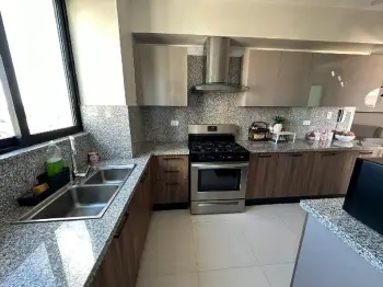 Se vende apartamento en torre con gimnasio y terraza