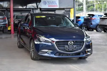 Mazda axela 2018