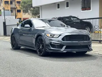 Ford mustang 2016 v6