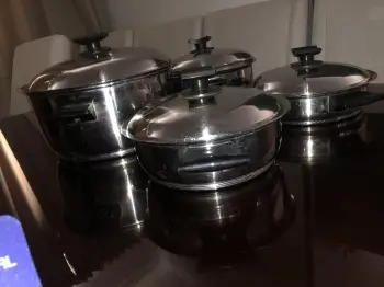 Juego de ollas quirúrgicas marca rena ware