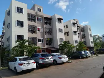 Apartamento de dos habitaciones en autopista de san isidro