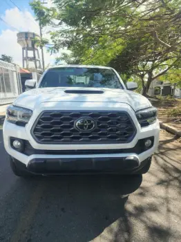 Toyota tacoma trd sport 4x2 2022