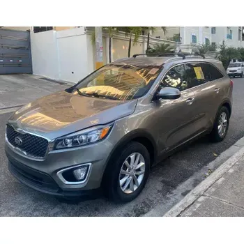 Kia sorento 2017. 4x4. 3 filas de asientos. importada!!!