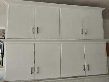 Gabinetes de cocina en madera blanco