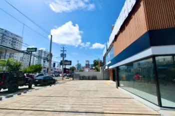 Alquilo locales nuevos en naco
