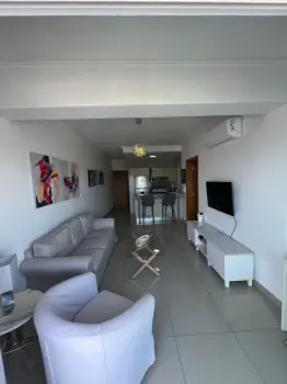 Apartamento amueblado en venta en el ensanche julieta