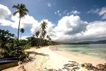 Solares en venta en las galeras samaná para construcción de villas