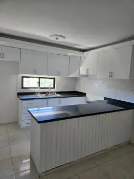 Vendo apartamento remodelado reparto los 3 ojos 3 habs. 115 mts.2 4to