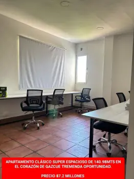 Apartamento clÁsico en el corazÓn de gazcue 140.98mts. de oportunidad.