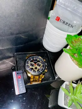 Reloj curren original y atentico