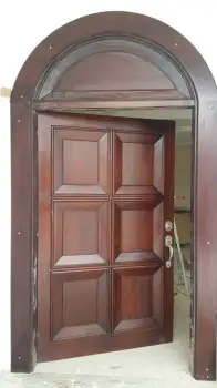 Porton en madera nueva
