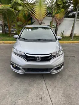 Honda fit 2019 americana  Óptimas condiciones  impecable .