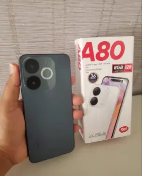 Celular de 8 gb/128gb en su caja