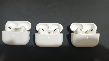 Varios auriculares en venta