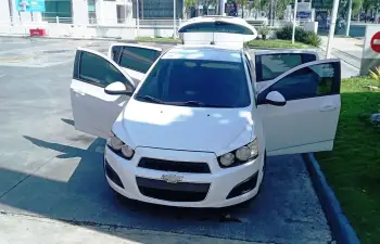 Chevy sonic ls hatchback 2015 manual