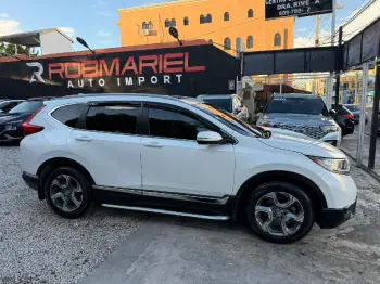 Honda cr-v ex 2019 clean