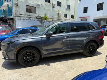 Honda crv 2024 ex  asientos en piel  4x4  15000 mil millas  42000 mil