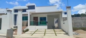 En venta casa residencial a minutos del centro de la ciudad