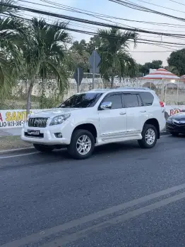 Toyota land cruiser prado vx 2013 en peravia