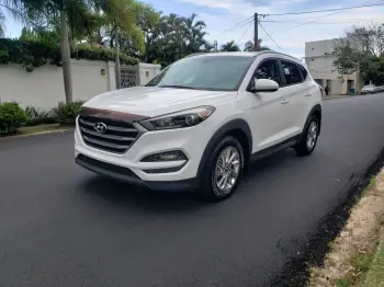 Hyundai tucson como nueva blanca