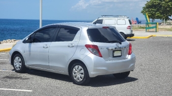 Toyota vitz 2011 en venta