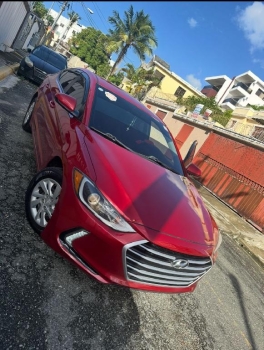 Hyundai elantra 2018 con su placa ya oferta.