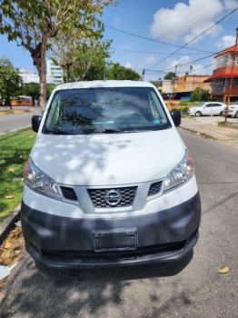 nissan nv 200 2019