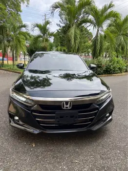 Honda accord 2021  recién importado  óptimas condiciones  impecable .