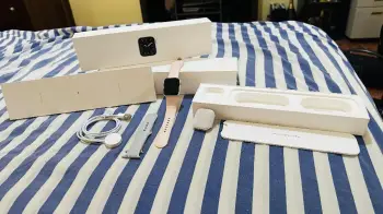 Reloj apple watch serie 5 40mm en su caja como nuevo