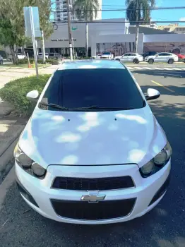 Chevy sonic ls hatchback 2015 mecanico