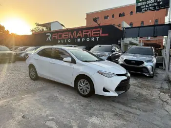 Toyota corolla le 2019