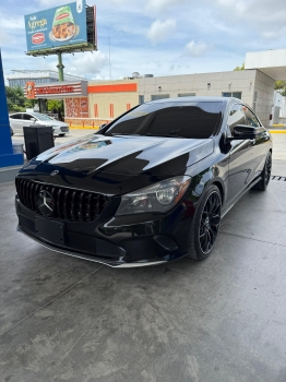 Se vende mercedes benz cla250 2018