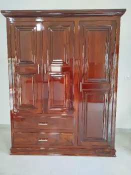 Closet en madera de caoba