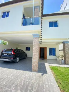 ???? venta de casa de dos niveles – puÑal santiago