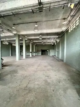 Alquiler nave comercial industrial