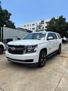 Chevrolet suburban tahoe 2020 en santo domingo este