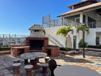 Apartamento en venta en el malecon.