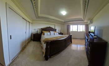 Alquilo penthouse en los cacicazgos