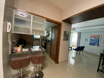 Apartamento de 3 habitaciones en venta en evaristo morales.